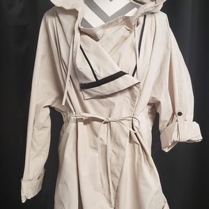 Simply Vera lightweight jacket with hood